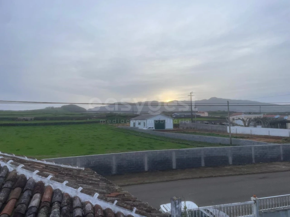 Moradia T2 para Venda em Vila Nova Foto 17