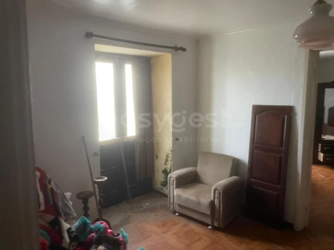 Moradia T2 para Venda em Vila Nova Foto 32