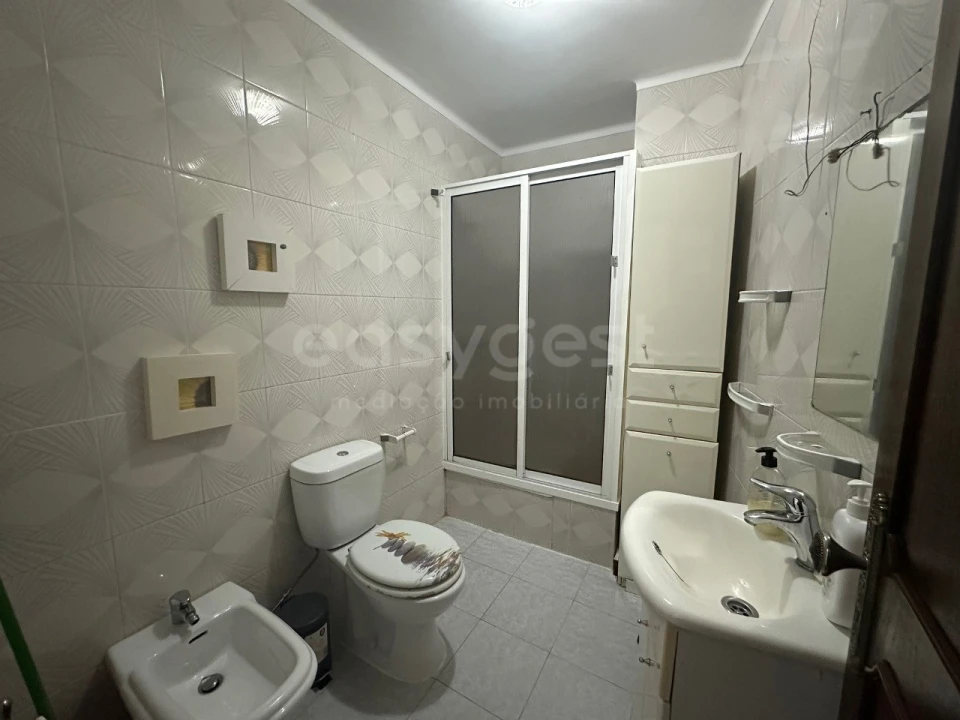 Prédio para Arrendamento em Sesimbra (Santiago) Foto 9