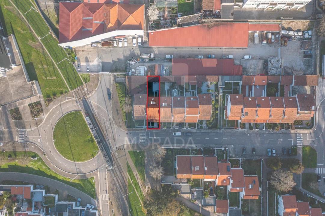 Moradia T4 para Venda em Cidade da Maia Foto 31