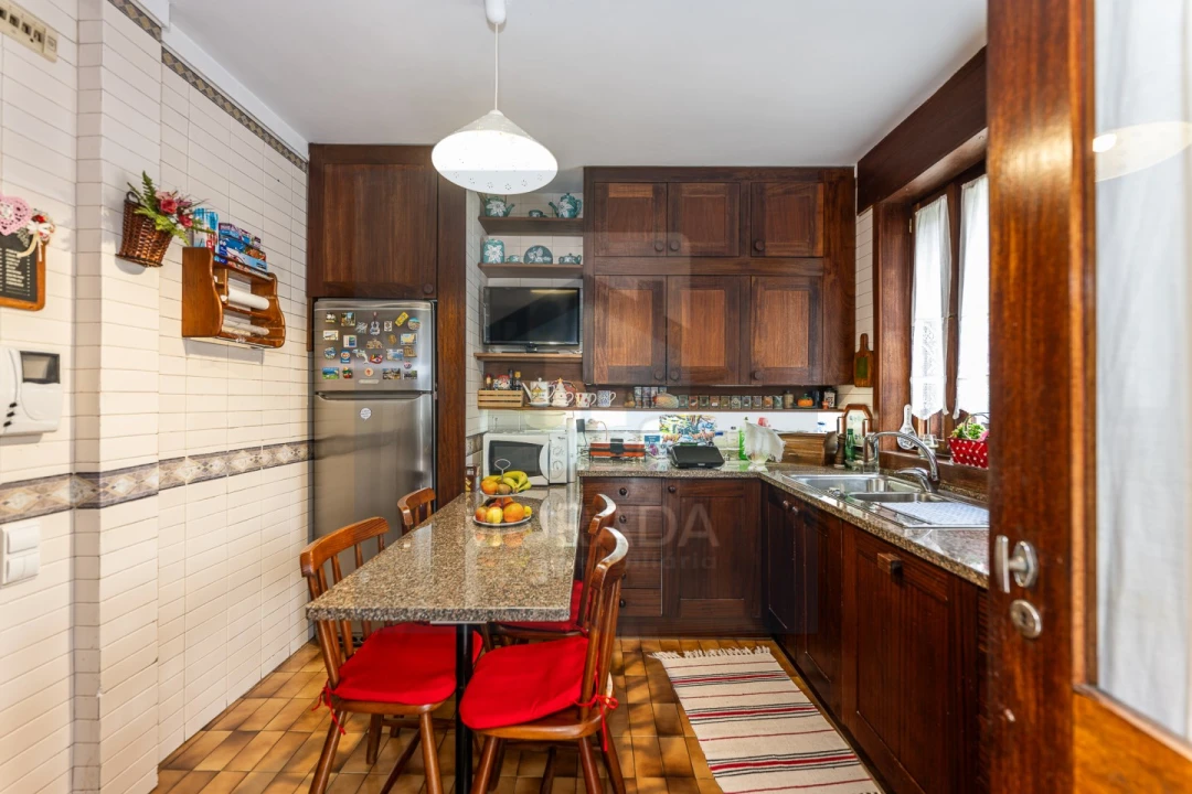 Moradia T4 para Venda em Cidade da Maia Foto 16