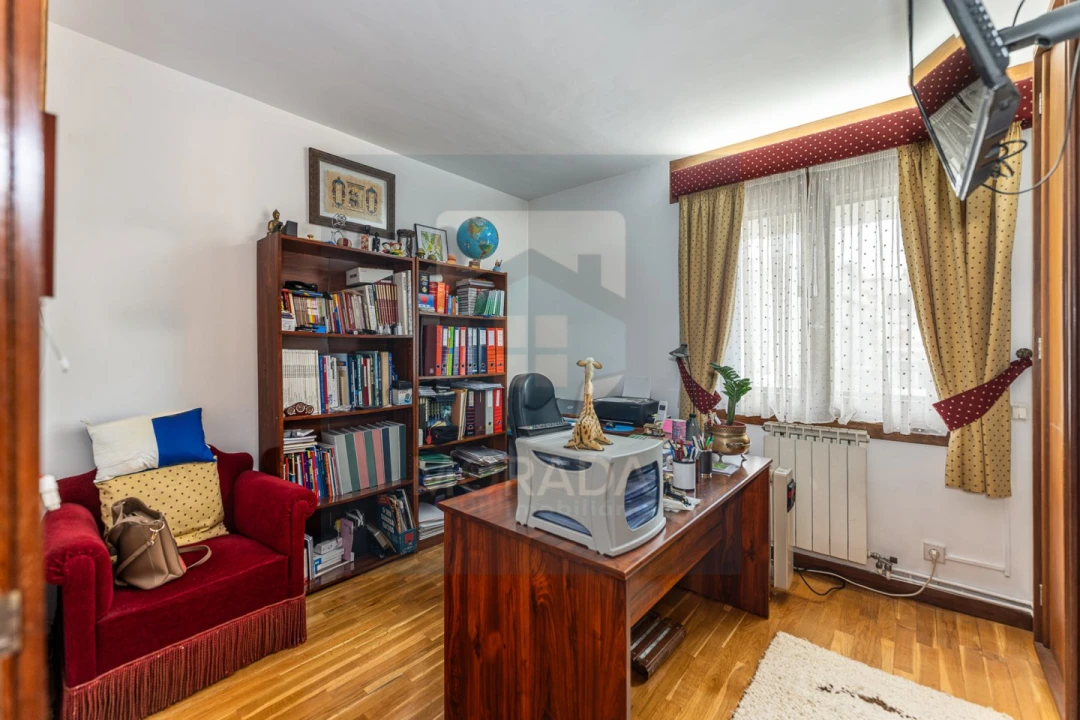 Moradia T4 para Venda em Cidade da Maia Foto 26