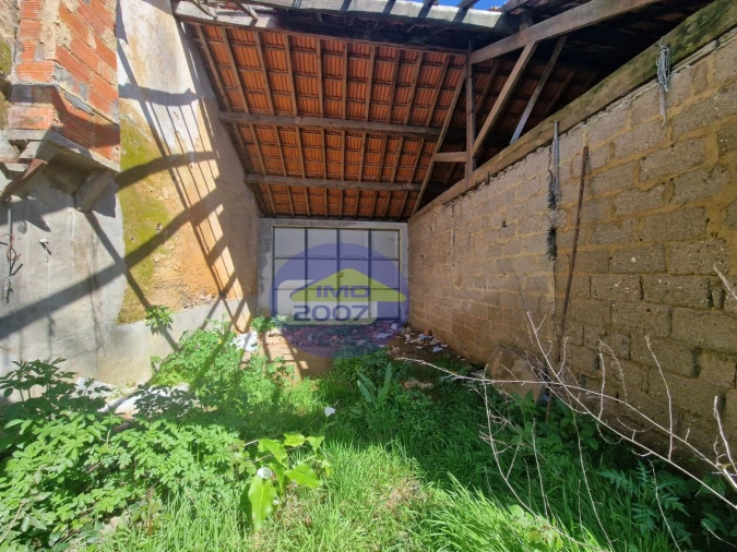 Moradia T3 para Venda em Cortegaça Foto 4