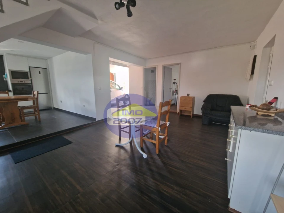 Moradia T4 para Venda em Lourosa Foto 4