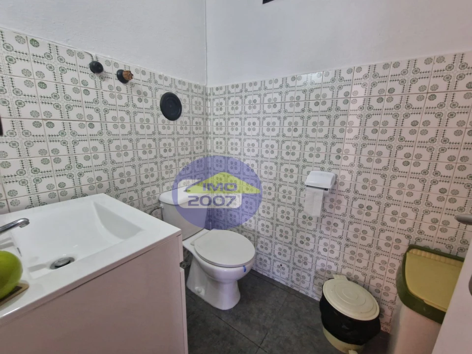 Moradia T4 para Venda em Lourosa Foto 10