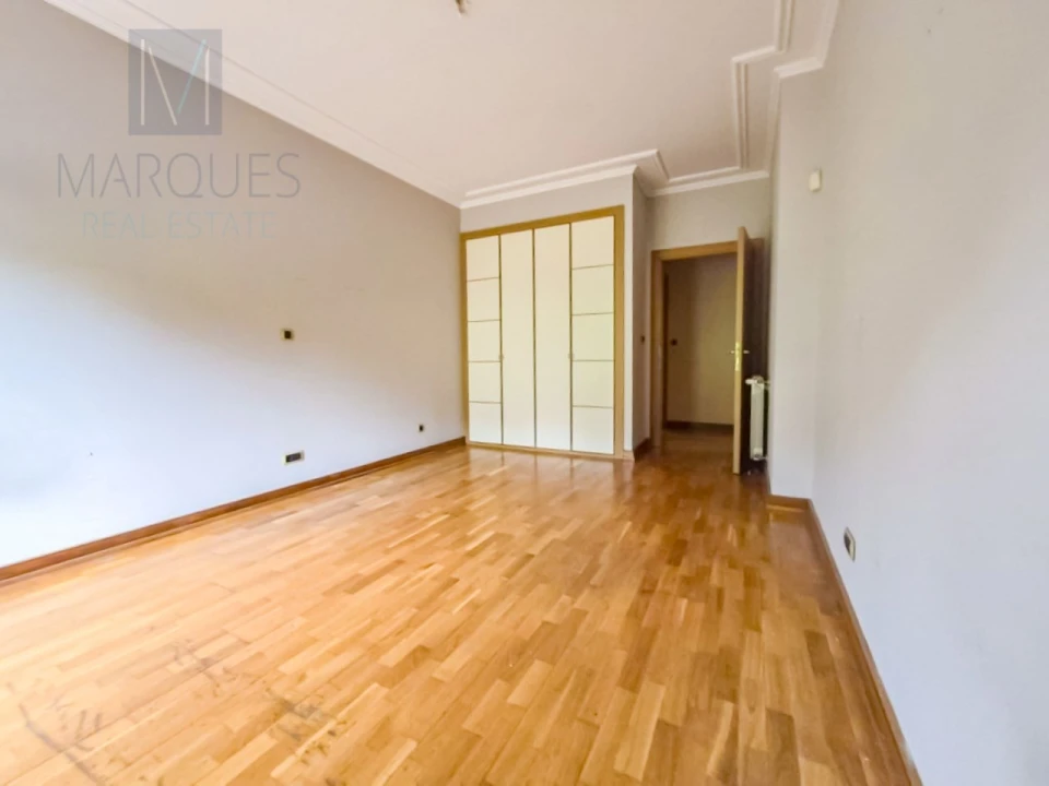 Apartamento T2 para Venda em Vila Franca de Xira Foto 18