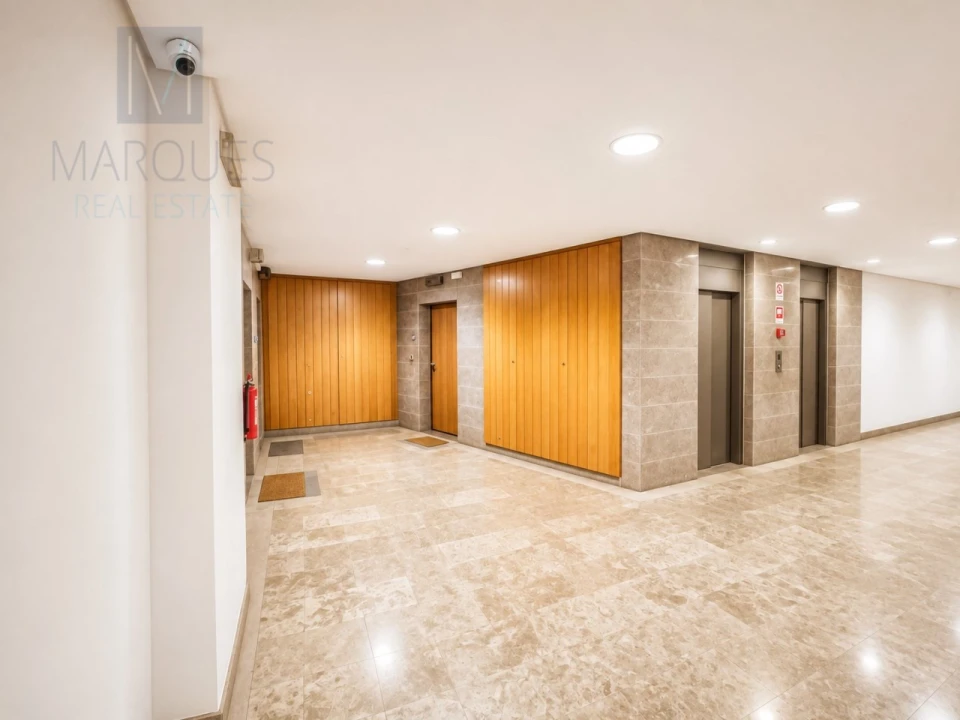 Apartamento T2 para Venda em Vila Franca de Xira Foto 19