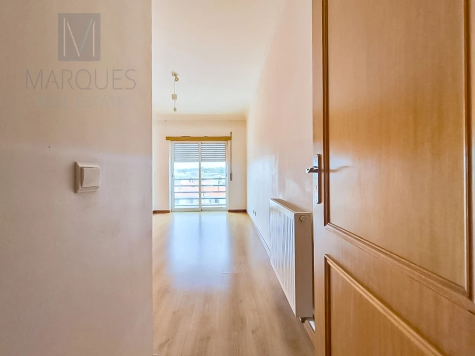 Apartamento T2 para Venda em Laranjeiro e Feijó Foto 6