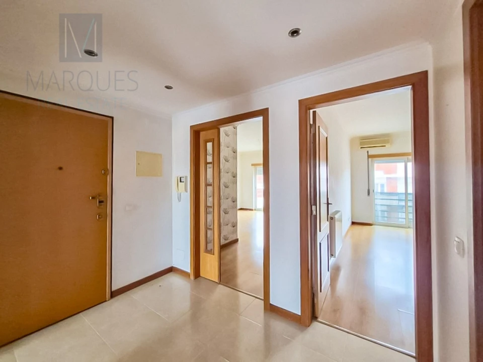 Apartamento T2 para Venda em Laranjeiro e Feijó Foto 10