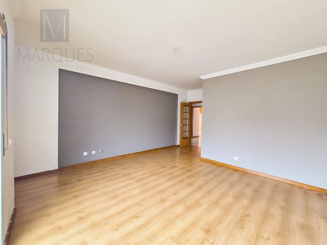 Apartamento T2 para Venda em Laranjeiro e Feijó Foto 15