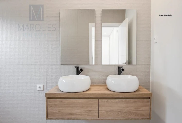 Moradia T3 para Venda em Fernao Ferro Foto 7