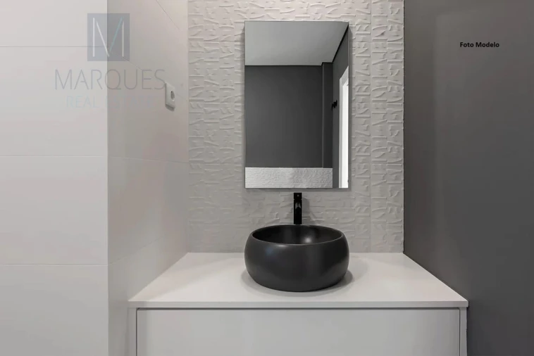 Moradia T3 para Venda em Fernao Ferro Foto 13