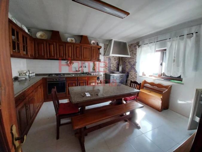 Quinta T4 para Venda em Midões Foto 37