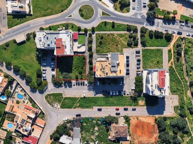 Terreno para Venda em Portimão Foto 1