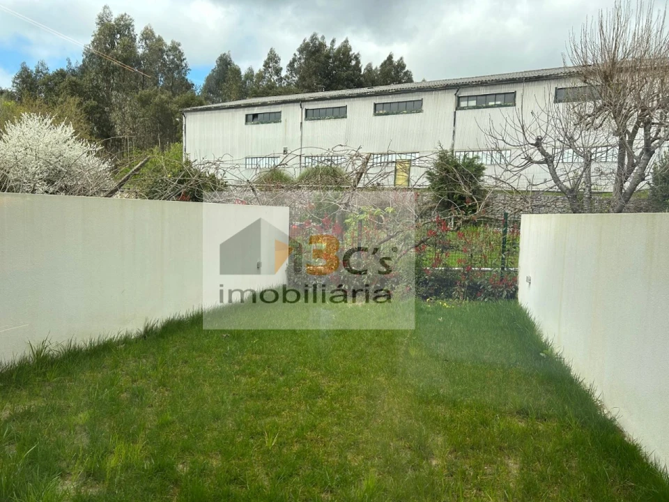 Moradia T3 para Venda em Cidade da Maia Foto 5