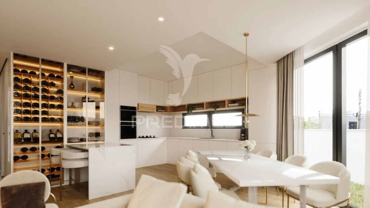 Moradia T5 para Venda em Madalena Foto 7