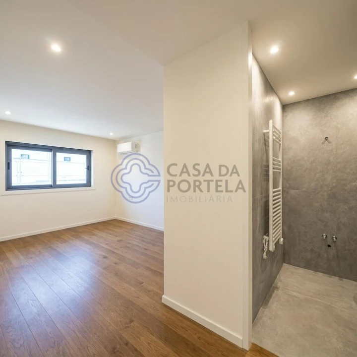 Apartamento T3 para Venda em Lordelo do Ouro e Massarelos Foto 12