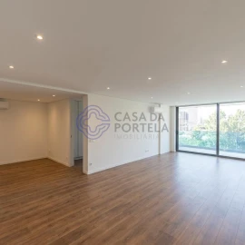 Apartamento T3 para Venda em Lordelo do Ouro e Massarelos