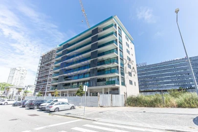 Apartamento T3 para Venda em Lordelo do Ouro e Massarelos