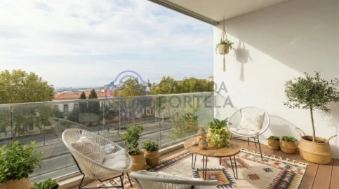 Apartamento T3 para Venda em Lordelo do Ouro e Massarelos