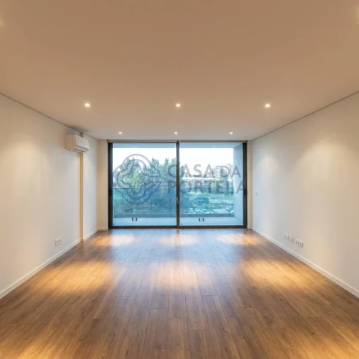 Apartamento T3 para Venda em Lordelo do Ouro e Massarelos Foto 8