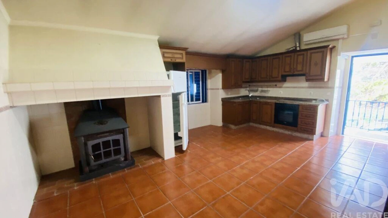 Moradia T3 para Venda em Galveias Foto 4