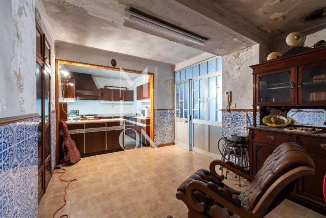 Prédio para Venda em Arcozelo Foto 24