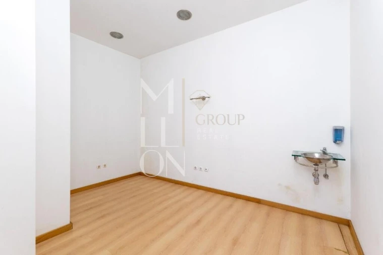 Prédio para Venda em Arcozelo Foto 20