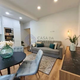 Apartamento T2 para Venda em Benfica