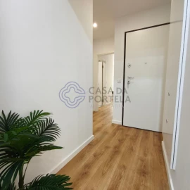 Apartamento T2 para Venda em Benfica