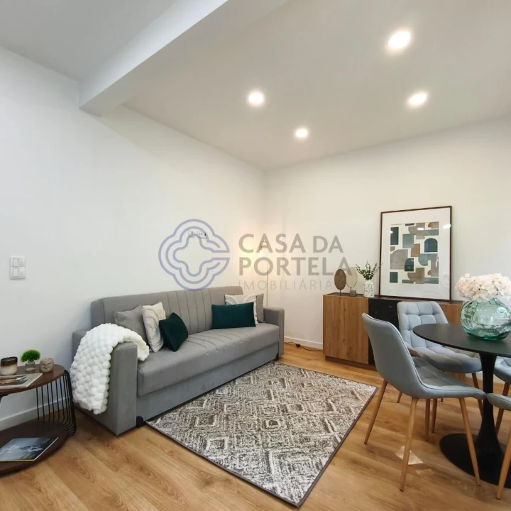 Apartamento T2 para Venda em Benfica Foto 13