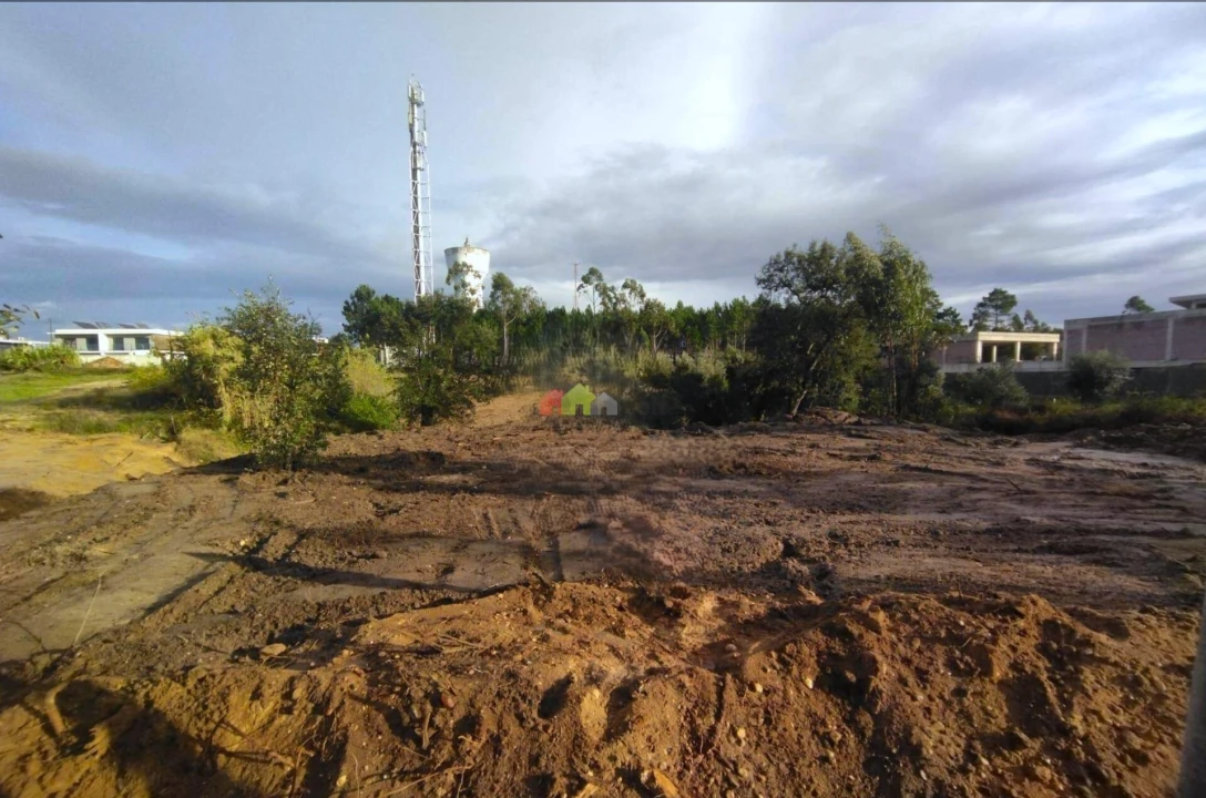 Terreno para Venda em Monte Real e Carvide Foto 4