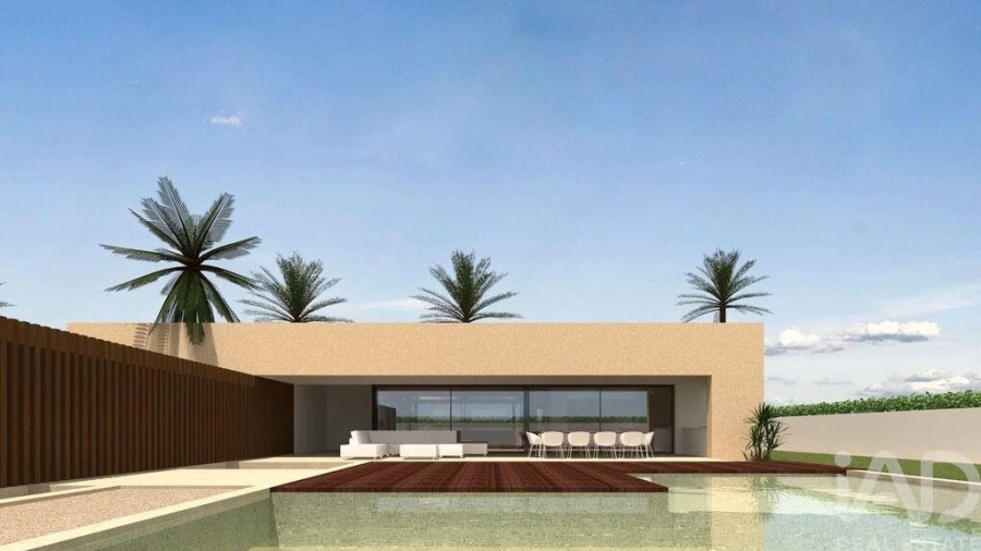 Terreno para Venda em Lagos (São Sebastião e Santa Maria) Foto 1