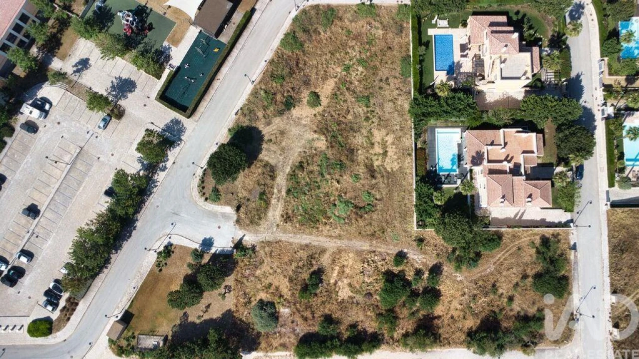 Terreno para Venda em Lagos (São Sebastião e Santa Maria) Foto 9