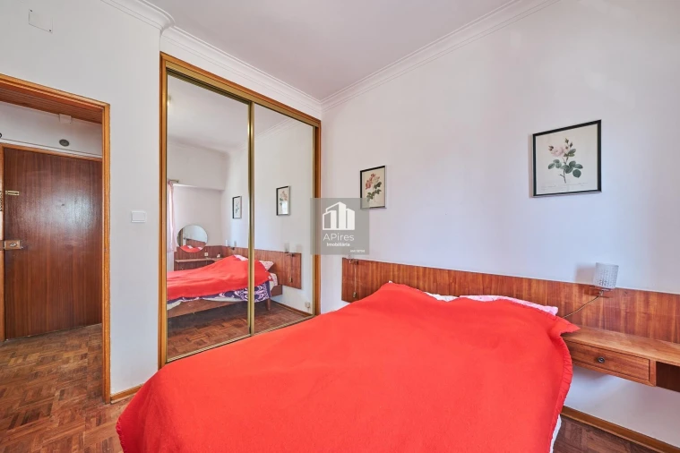 Apartamento T1 para Venda em Costa da Caparica Foto 18