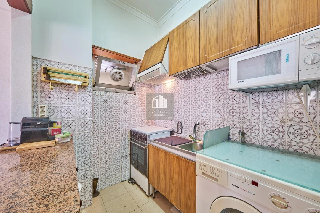 Apartamento T1 para Venda em Costa da Caparica Foto 13