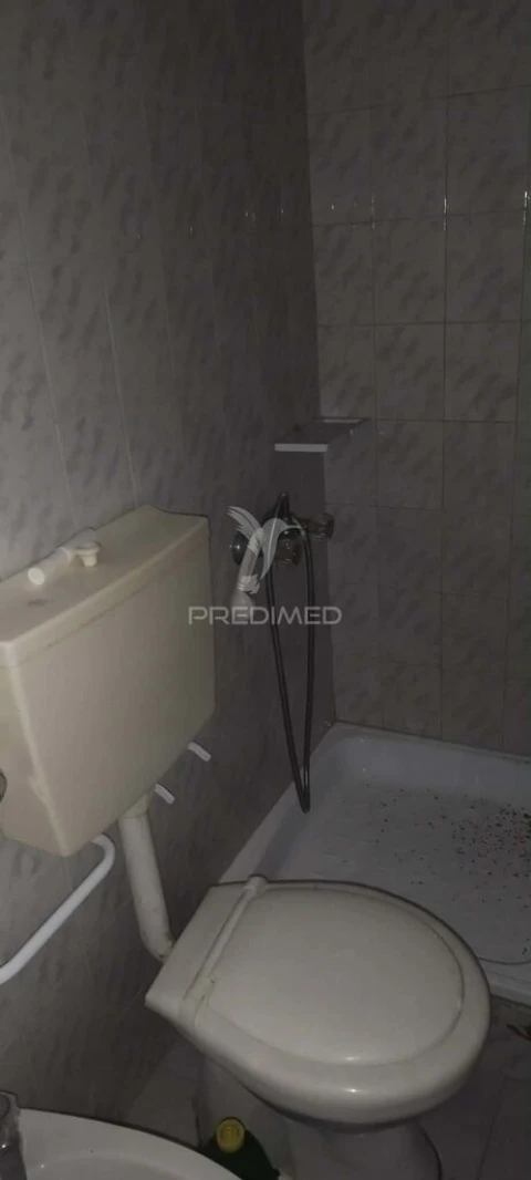 Moradia T2 para Venda em Santiago Maior