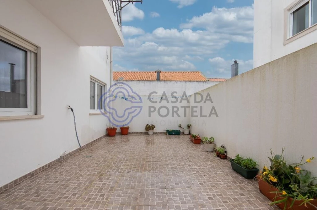 Apartamento T3 para Venda em Alfeizerão Foto 14