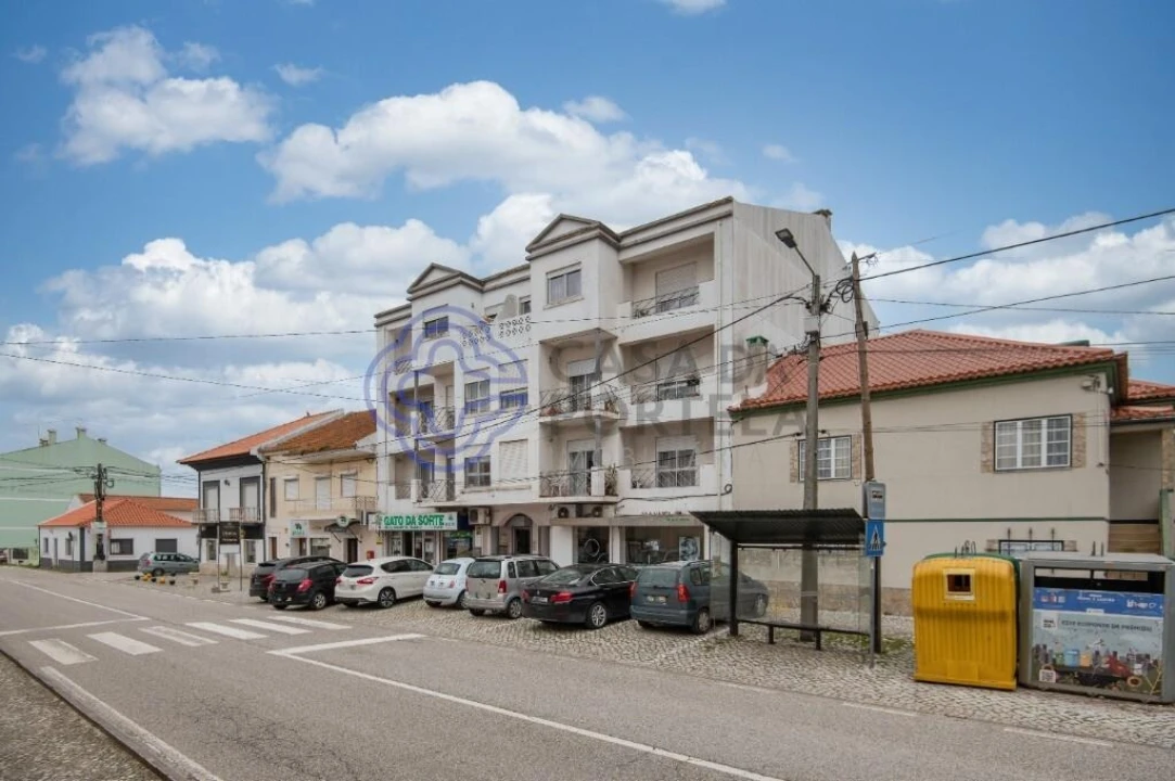 Apartamento T3 para Venda em Alfeizerão Foto 3