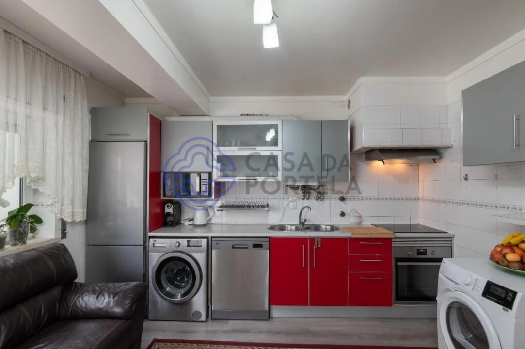 Apartamento T3 para Venda em Alfeizerão Foto 13