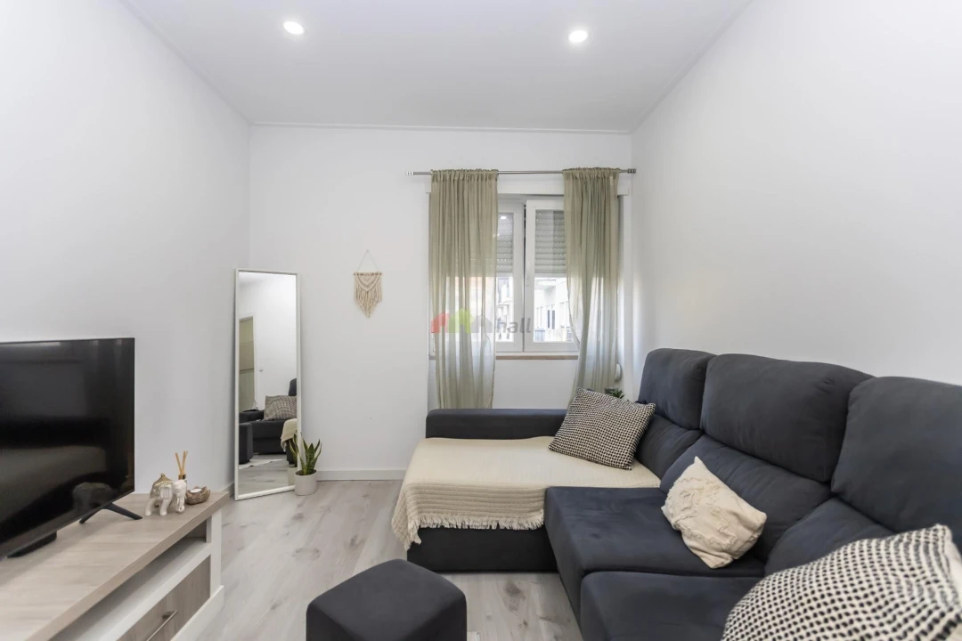 Apartamento T2 para Venda em Barreiro e Lavradio Foto 6