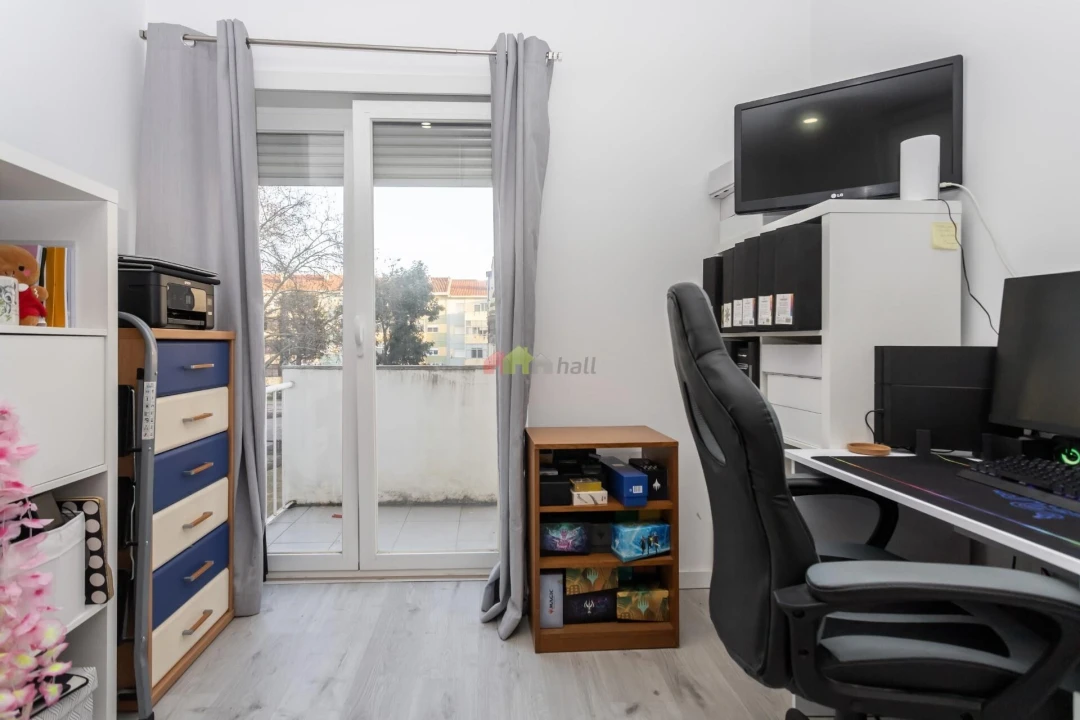 Apartamento T2 para Venda em Barreiro e Lavradio Foto 11