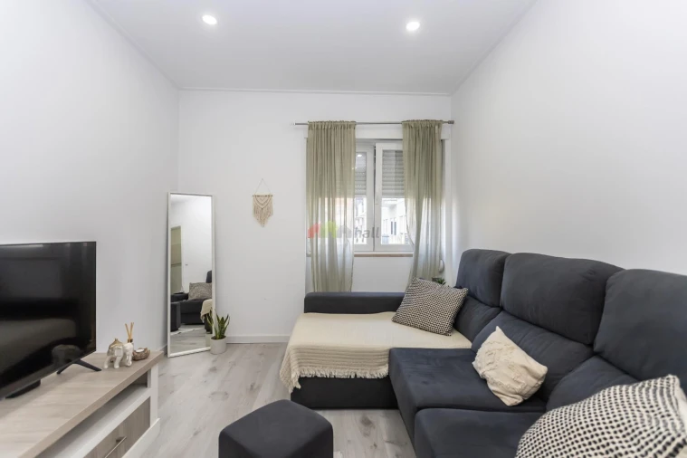 Apartamento T2 para Venda em Barreiro e Lavradio Foto 6