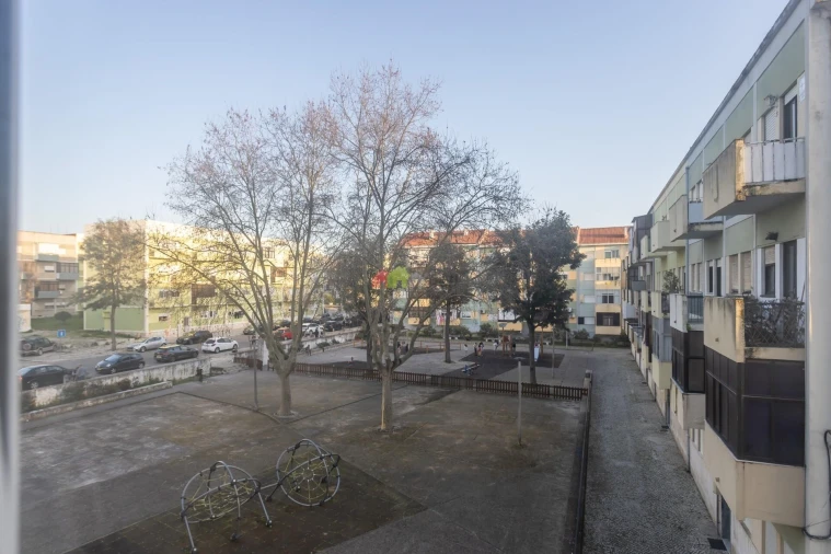 Apartamento T2 para Venda em Barreiro e Lavradio Foto 19