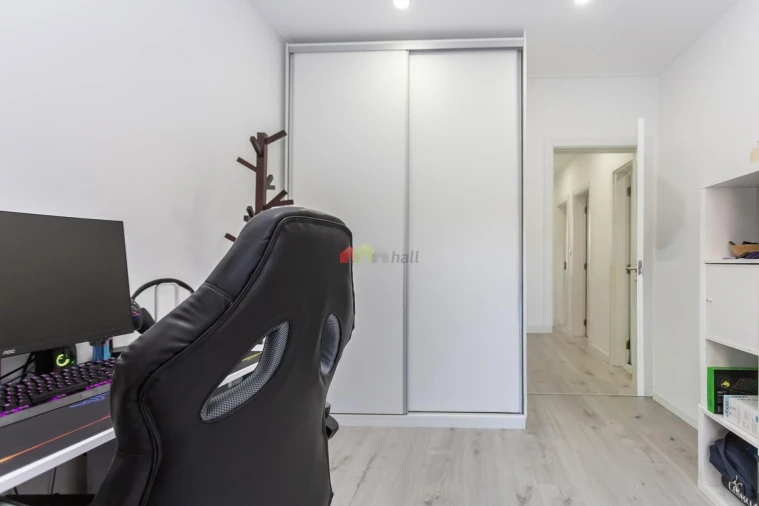 Apartamento T2 para Venda em Barreiro e Lavradio Foto 13