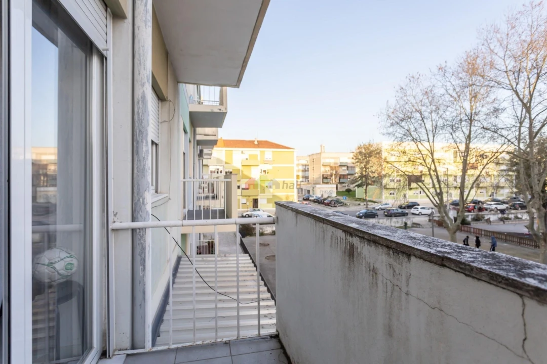 Apartamento T2 para Venda em Barreiro e Lavradio Foto 14