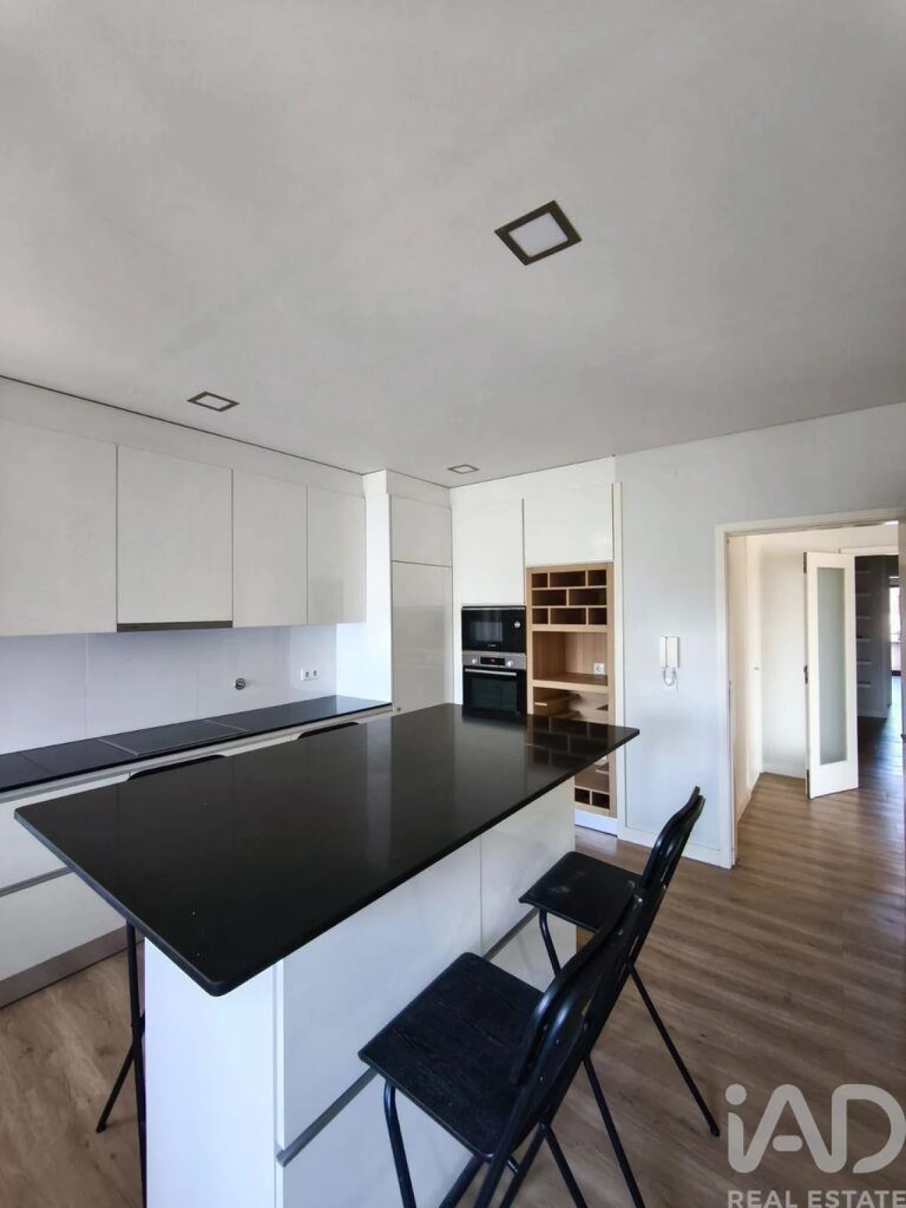 Apartamento T4 para Venda em Pedroso e Seixezelo Foto 5