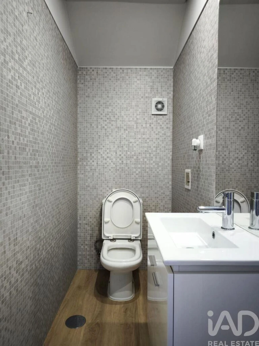 Apartamento T4 para Venda em Pedroso e Seixezelo Foto 14