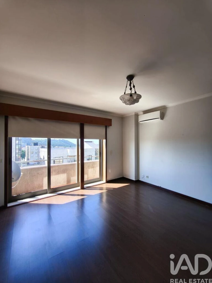 Apartamento T4 para Venda em Pedroso e Seixezelo Foto 24