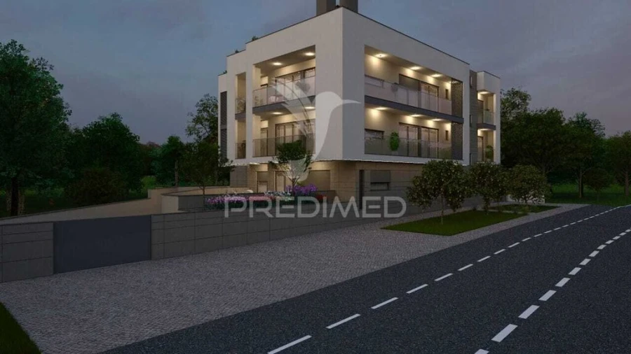 Apartamento T2 para Venda em Faro (Sé e São Pedro) Foto 2